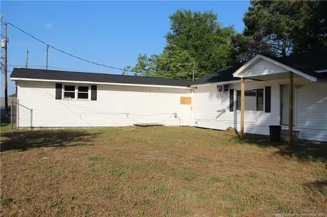 5211 Red Maple Lane Hope Mills NC 28348