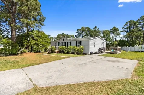 93 Castle Wood Sanford NC 27332