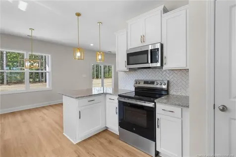 7822 Iron Court Fayetteville NC 28306
