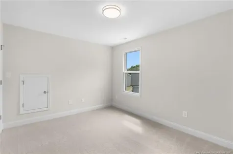 7822 Iron Court Fayetteville NC 28306