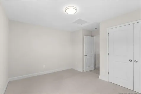 7822 Iron Court Fayetteville NC 28306