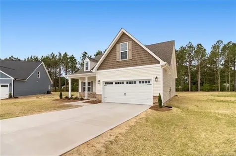 7822 Iron Court Fayetteville NC 28306