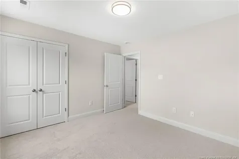 7822 Iron Court Fayetteville NC 28306