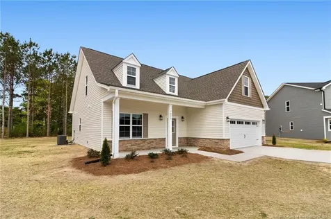 7822 Iron Court Fayetteville NC 28306