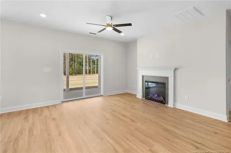7822 Iron Court Fayetteville NC 28306