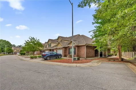 1106 Braybrooke Place Fayetteville NC 28314