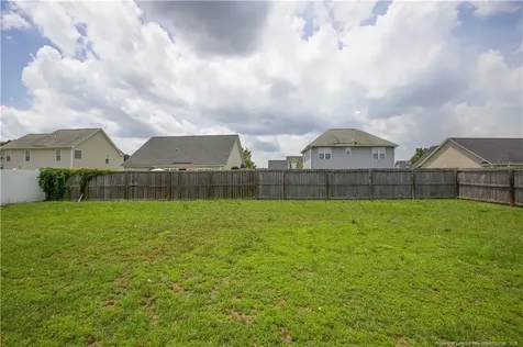 196 Lochwood Drive Raeford NC 28376