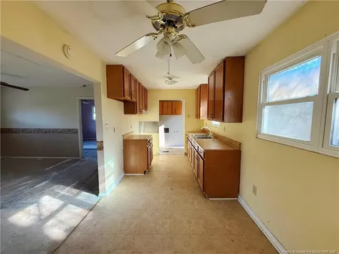 5503 River Road Hope Mills NC 28348