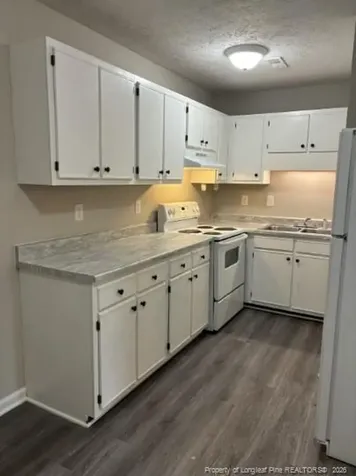 1783 Roberta Court Fayetteville NC 28304