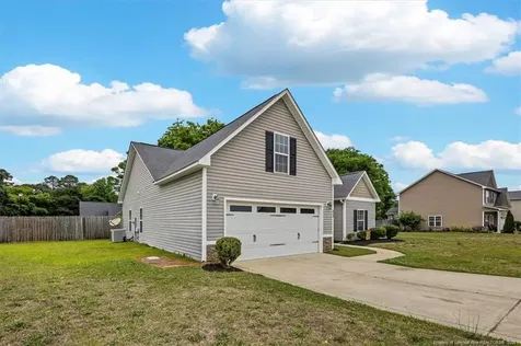 2713 Ally Rayven Drive Fayetteville NC 28306