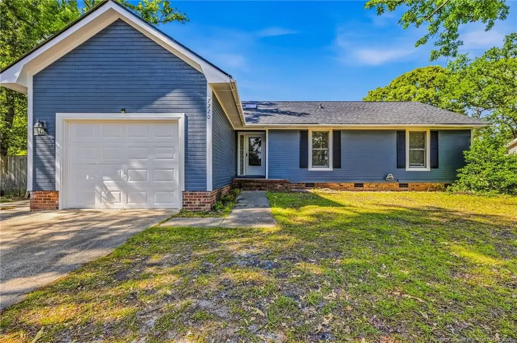 7220 Clear Spring Drive Fayetteville NC 28314