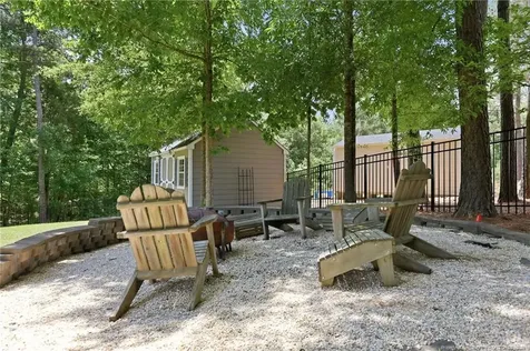 609 Prospectors Lane Sanford NC 27330