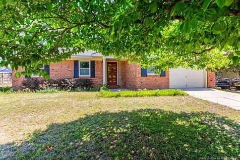 5714 Crenshaw Drive Hope Mills NC 28348
