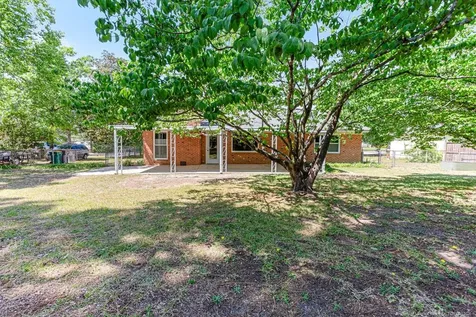 5714 Crenshaw Drive Hope Mills NC 28348