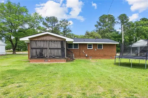 1300 E Manchester Road Spring Lake NC 28390