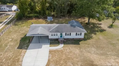 4066 Hummingbird Place Fayetteville NC 28312
