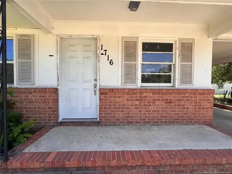 1716 Shaw Road Fayetteville NC 28311