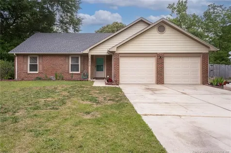 6729 Pacific Avenue Fayetteville NC 28314