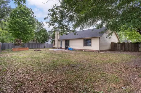 6729 Pacific Avenue Fayetteville NC 28314