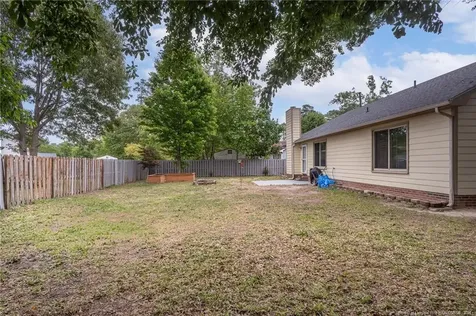 6729 Pacific Avenue Fayetteville NC 28314