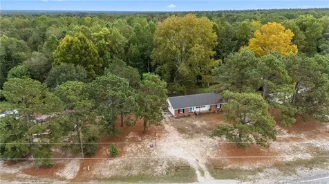 29844 N Turnpike Road Wagram NC 28396