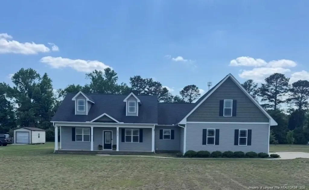 2935 Hayfield Road Wade NC 28395