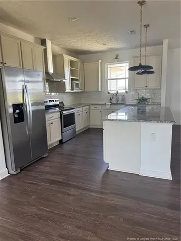 2935 Hayfield Road Wade NC 28395