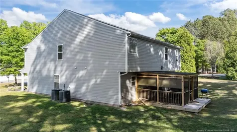 29 W Waycliff Road Henderson NC 27537