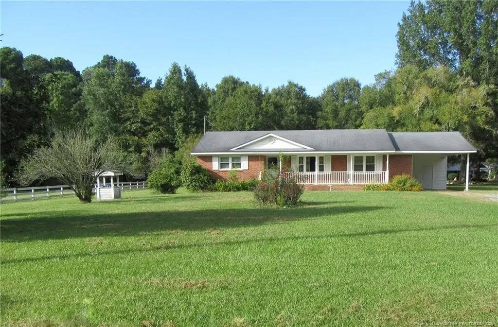 3755 Linden Road Linden NC 28356