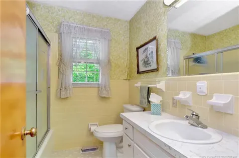 2565 Nc 711 Highway Lumberton NC 28360