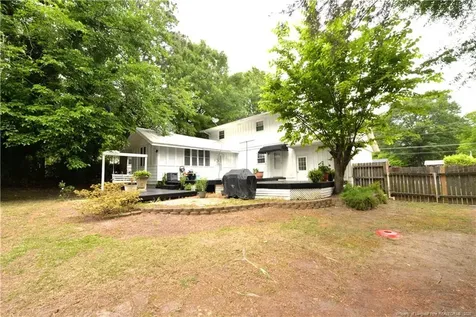 4209 Edgedale Drive Fayetteville NC 28304