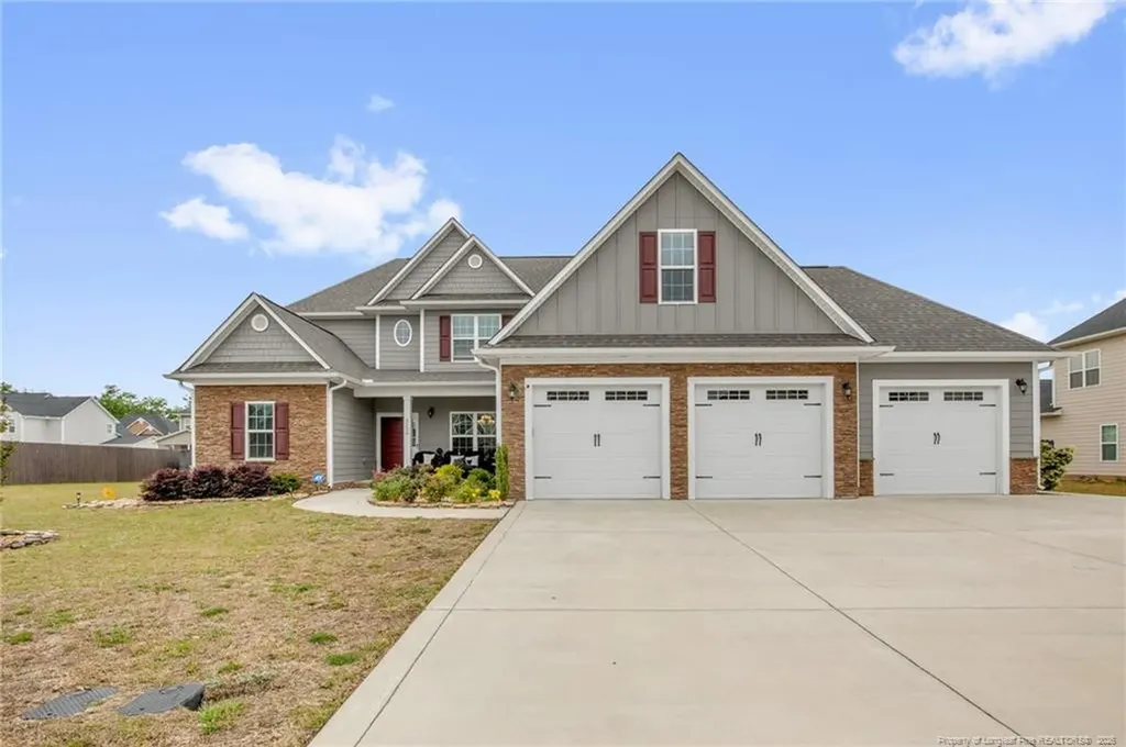 3520 Glencastle Lane Fayetteville NC 28306