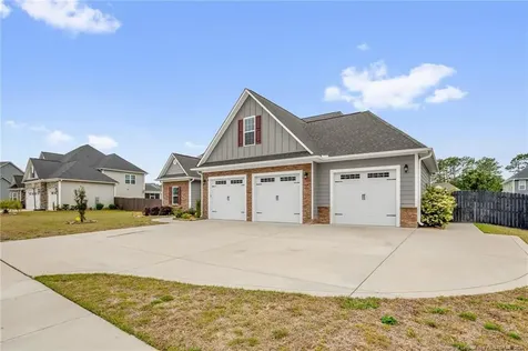 3520 Glencastle Lane Fayetteville NC 28306