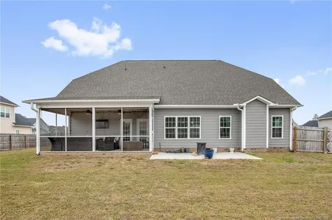3520 Glencastle Lane Fayetteville NC 28306