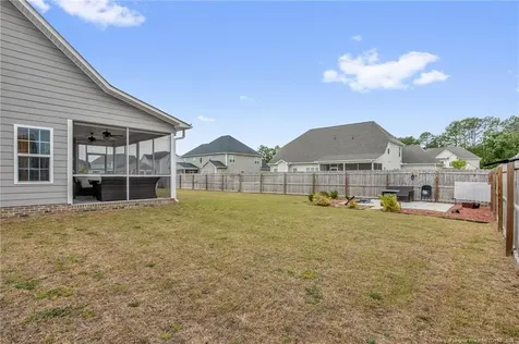 3520 Glencastle Lane Fayetteville NC 28306