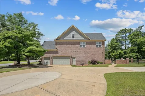 504 Captains Place Fayetteville NC 28311