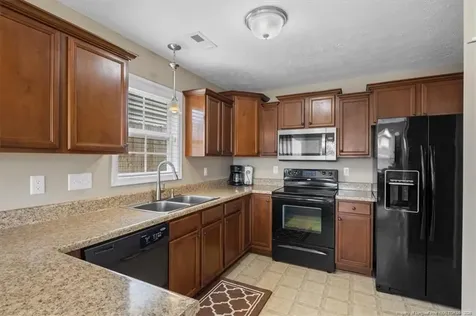 3624 Crosswinds Drive Hope Mills NC 28348