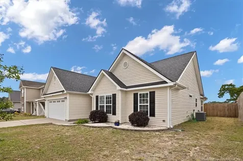 3624 Crosswinds Drive Hope Mills NC 28348