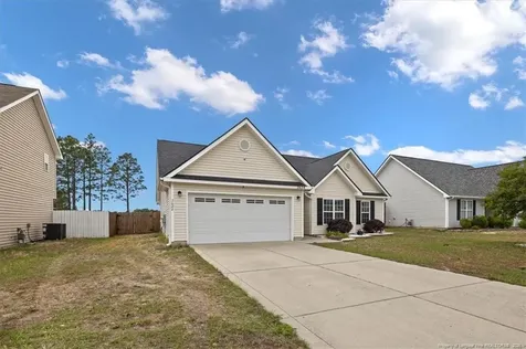 3624 Crosswinds Drive Hope Mills NC 28348