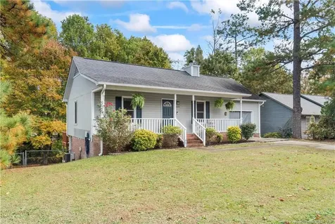 6804 Buttermere Drive Fayetteville NC 28314
