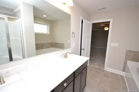 5219 Riva Ridge Lane Hope Mills NC 28348