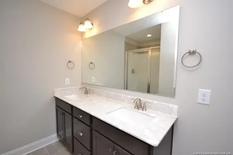 5219 Riva Ridge Lane Hope Mills NC 28348
