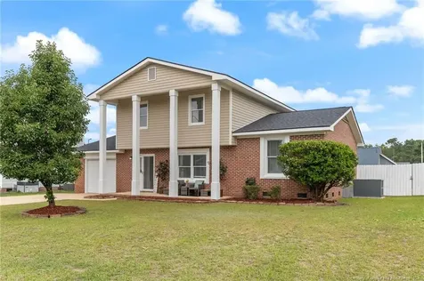 6712 Battle Road Fayetteville NC 28314