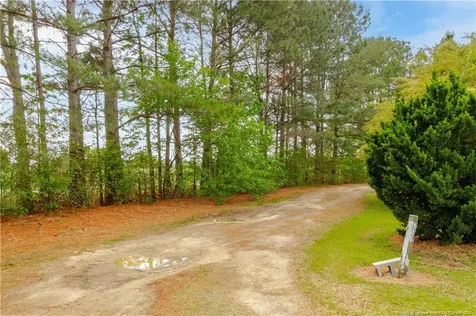 231 Knight Lane Autryville NC 28318