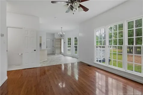 811 Retriever Court Fayetteville NC 28311
