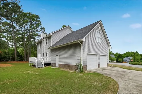 811 Retriever Court Fayetteville NC 28311