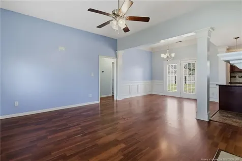 2142 Queen Elizabeth Lane Hope Mills NC 28348
