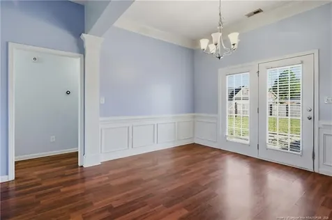 2142 Queen Elizabeth Lane Hope Mills NC 28348