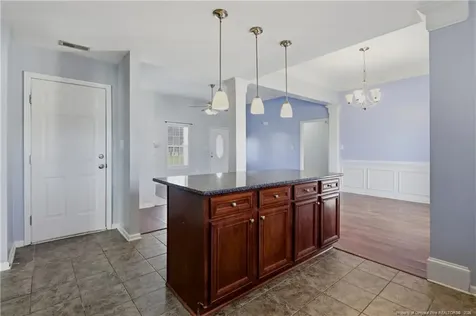 2142 Queen Elizabeth Lane Hope Mills NC 28348