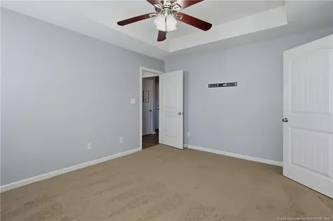 2142 Queen Elizabeth Lane Hope Mills NC 28348